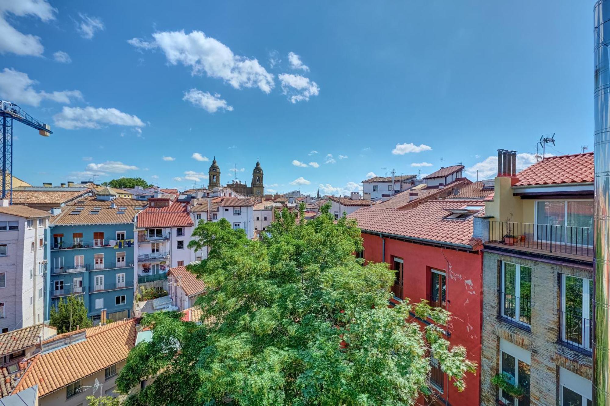 Atalaya Sobre El Casco Antiguo By Clabao Apartment Pamplona Bagian luar foto
